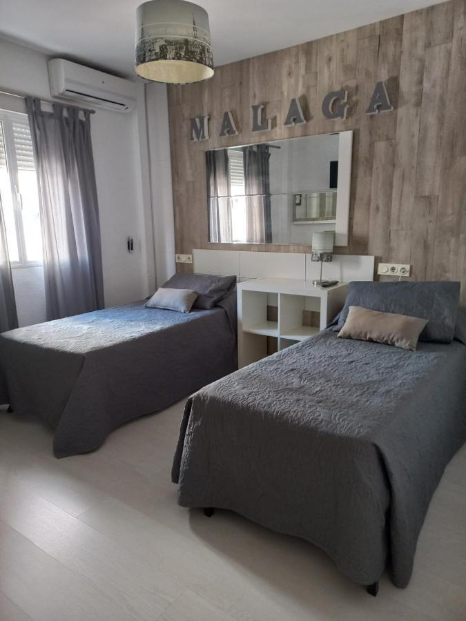 Apartamento E&R Malaga Centro- Parking Gratis מראה חיצוני תמונה