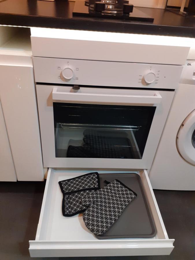 Apartamento E&R Malaga Centro- Parking Gratis מראה חיצוני תמונה