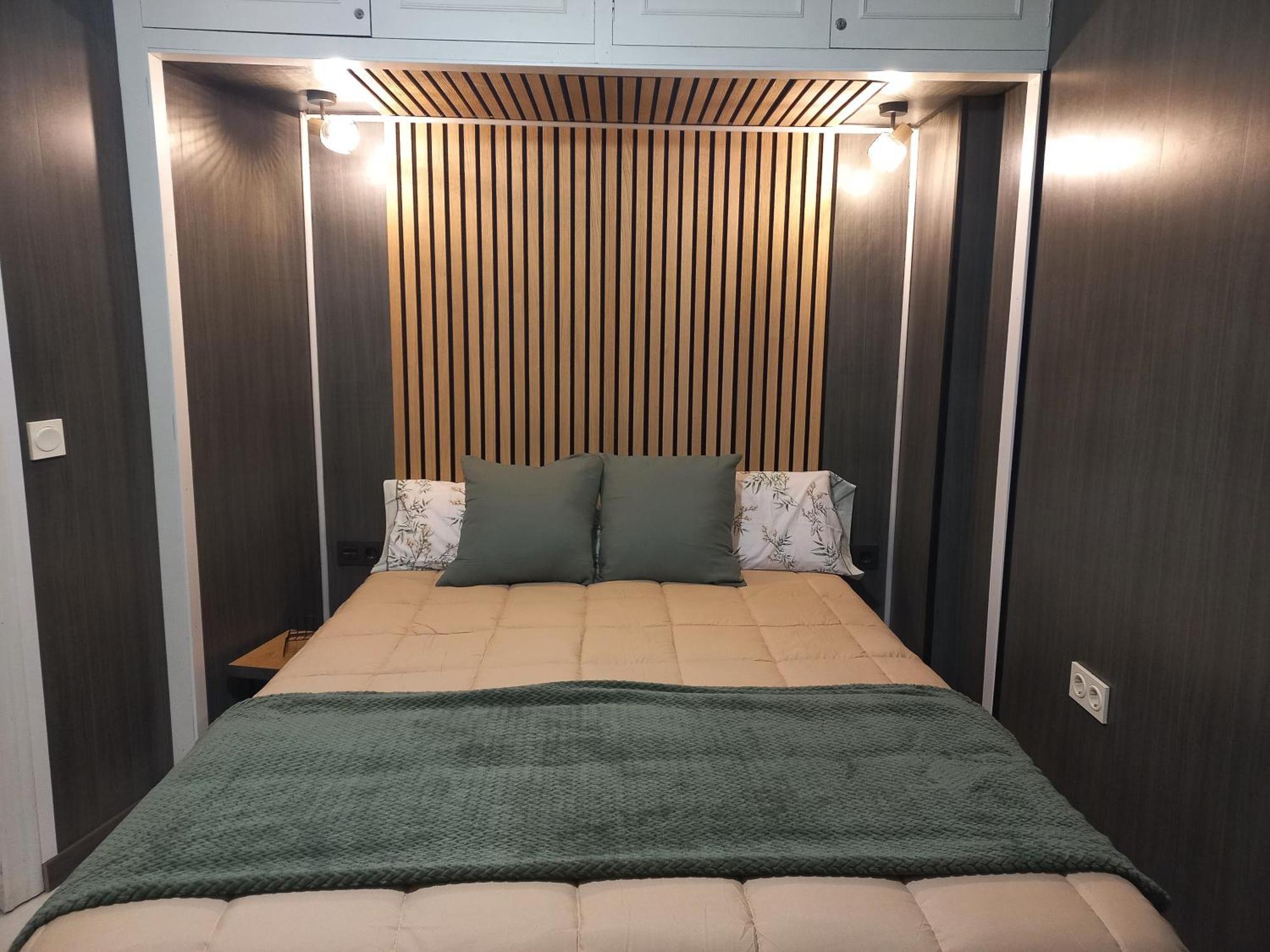 Apartamento E&R Malaga Centro- Parking Gratis מראה חיצוני תמונה