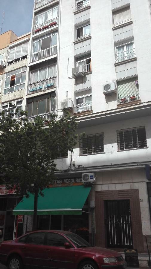 Apartamento E&R Malaga Centro- Parking Gratis מראה חיצוני תמונה
