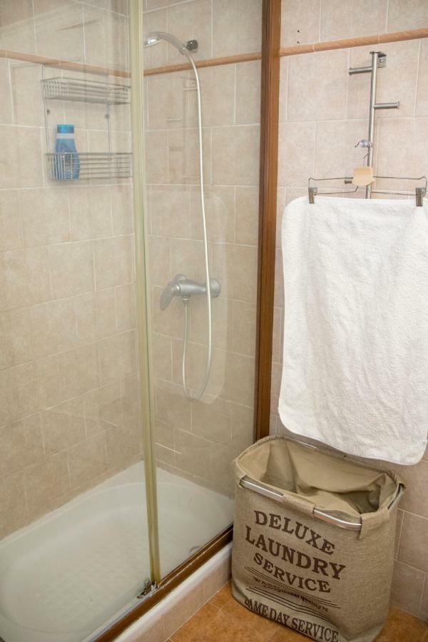 Apartamento E&R Malaga Centro- Parking Gratis מראה חיצוני תמונה